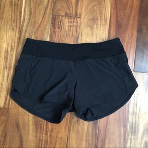 Lululemon Speed Up Short 2.5” Size 6